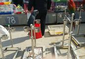 2014年天津花鸟市场，随处可见的金刚葵花鹦鹉，当时价格超低