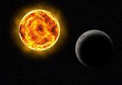 太阳为何会燃烧？直径是地球的109倍，体积是地球的130万倍