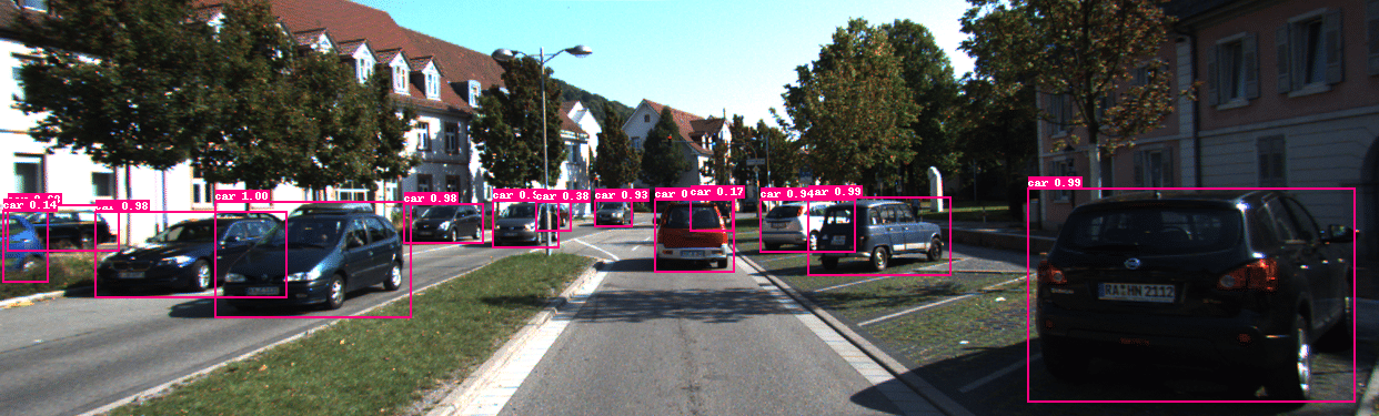 PaddleCV/PaddleDetection/contrib/VehicleDetection/demo/output/005.png