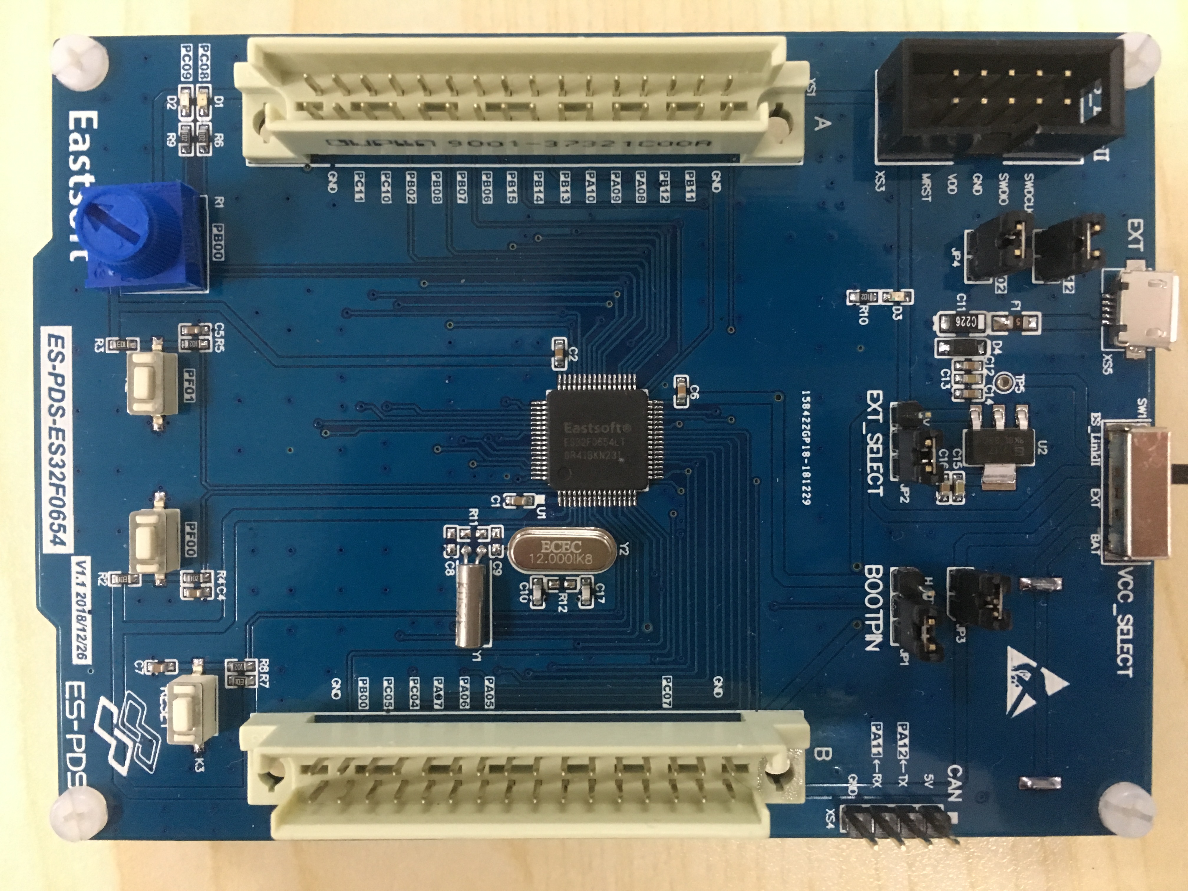 bsp/es32f0654/figures/ES-PDS-ES32F0654-V1.1.jpg