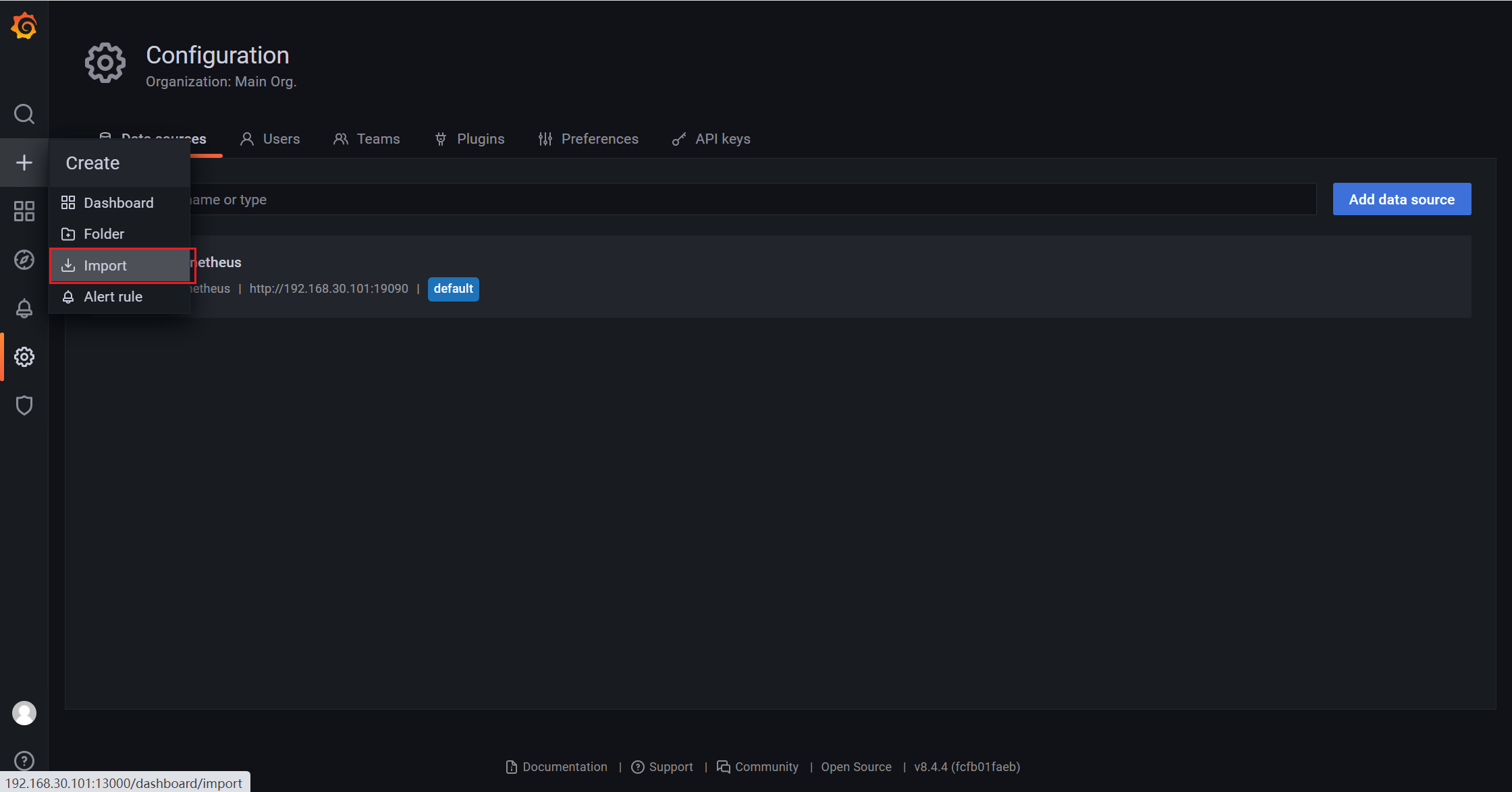 Docs/03-O&M-Guide/00-monitoring-and-alerting/Grafana_import1.png