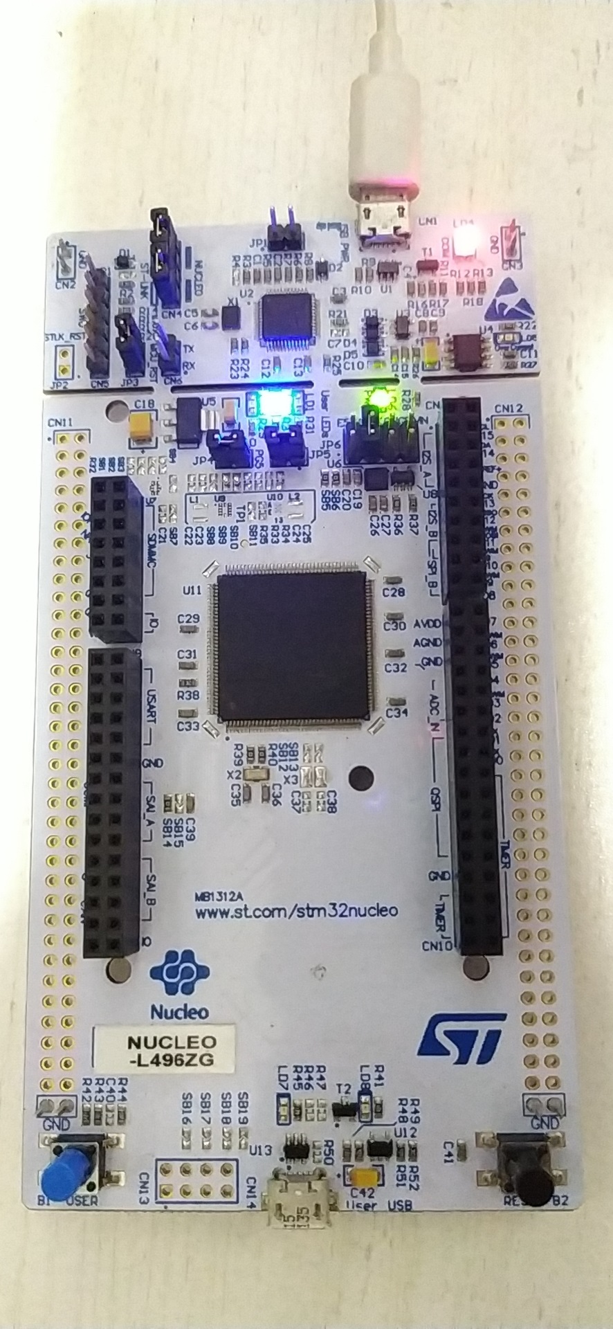 bsp/stm32/stm32l496-st-nucleo/figures/board.png